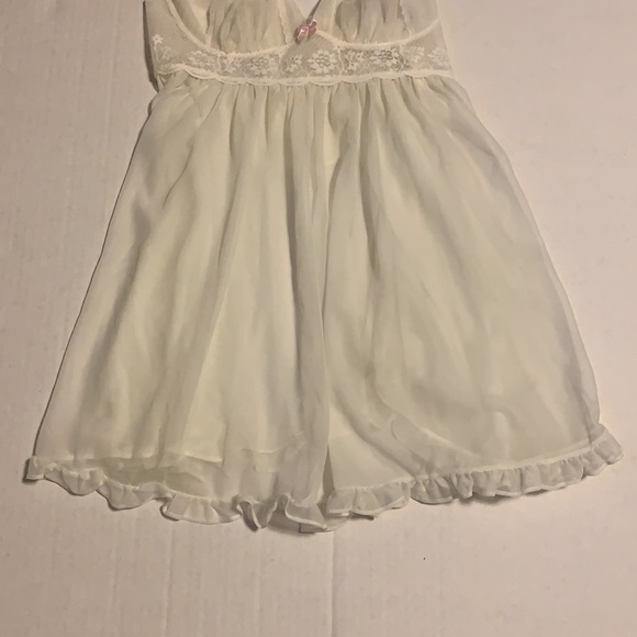 Betsey Johnson Cream Neglige - Women’s Size Small - Picture 6 of 9